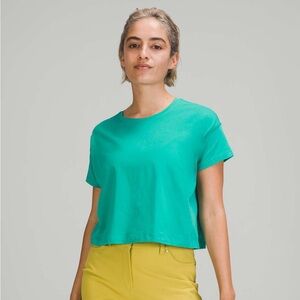 Lululemon Cates Tee
Maldives Green